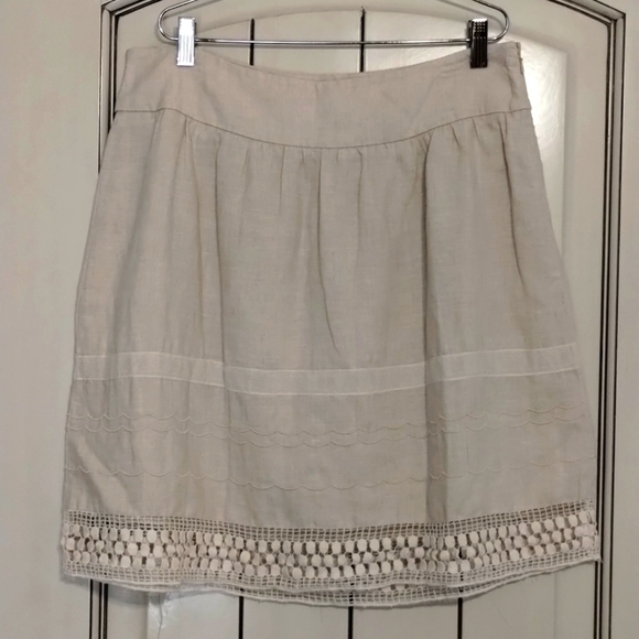 Loft Ann Taylor Linen Cream Skirt Crochet Trim Size 8 - Picture 1 of 8